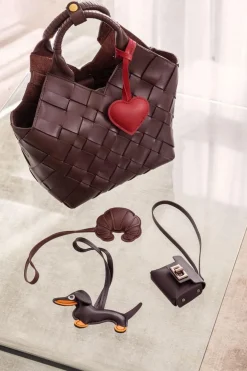 Bag charm Croissant 6,5 cm